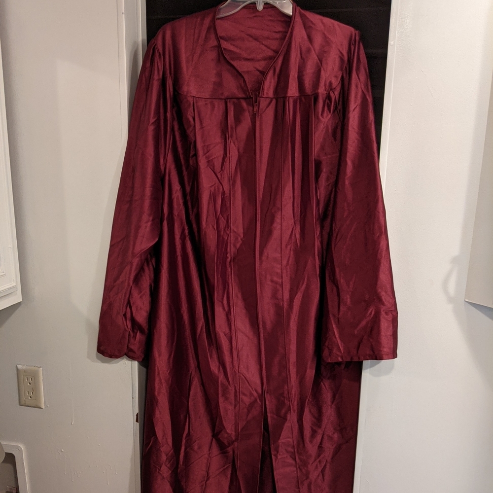 Graduation Gown large maroon